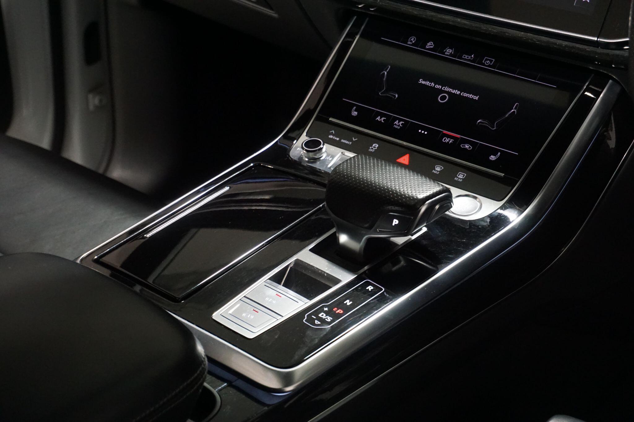 Audi Q8 3.0 TDI V6 50 S line Tiptronic quattro Euro 6 (s/s) 5dr